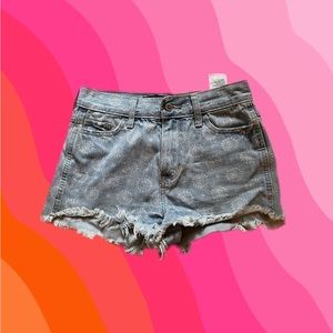 HOLLISTER denim high rise printed light wash short short ❄️